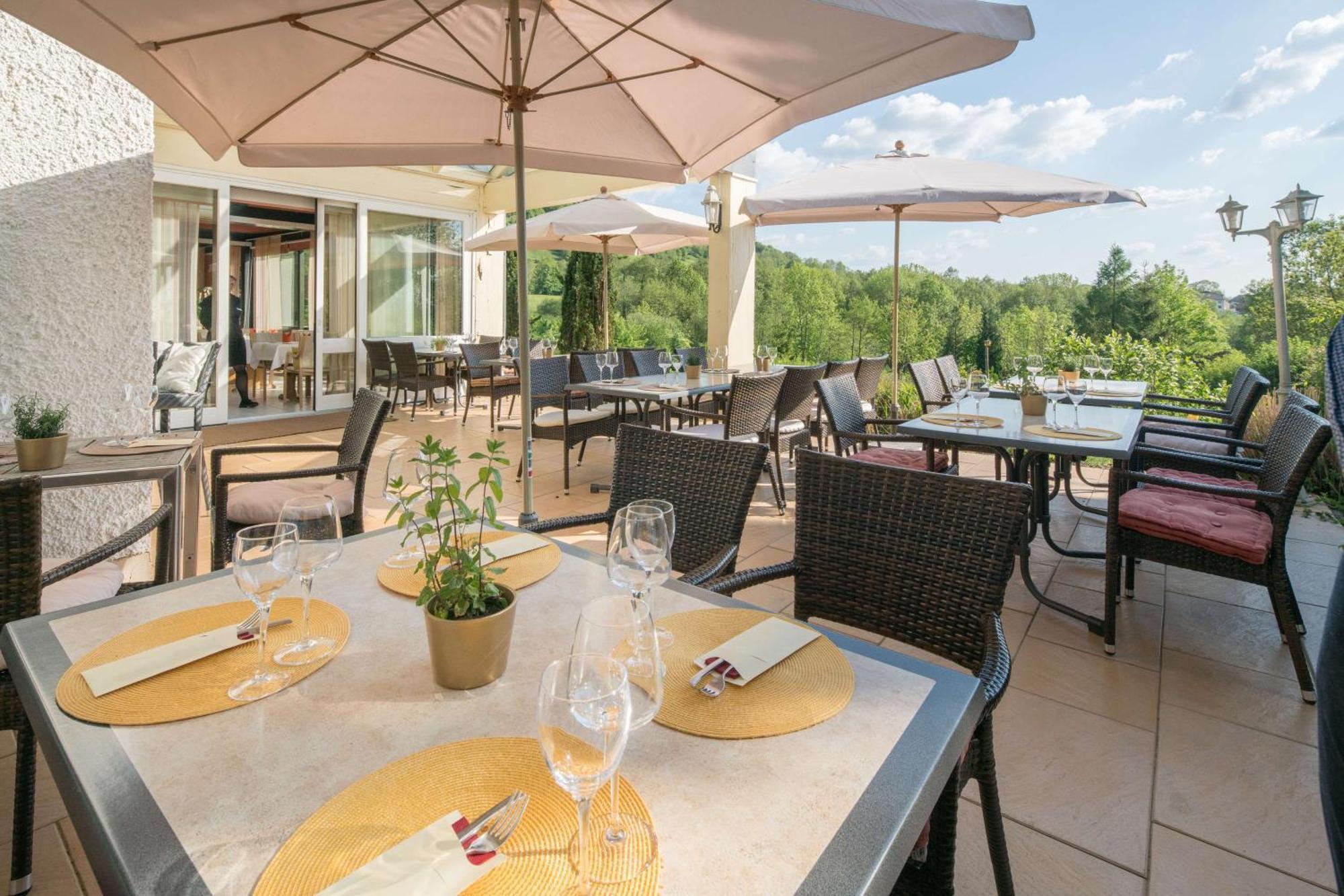 Sure Hotel By Best Western Rhoen Garden 포펜하우젠 외부 사진