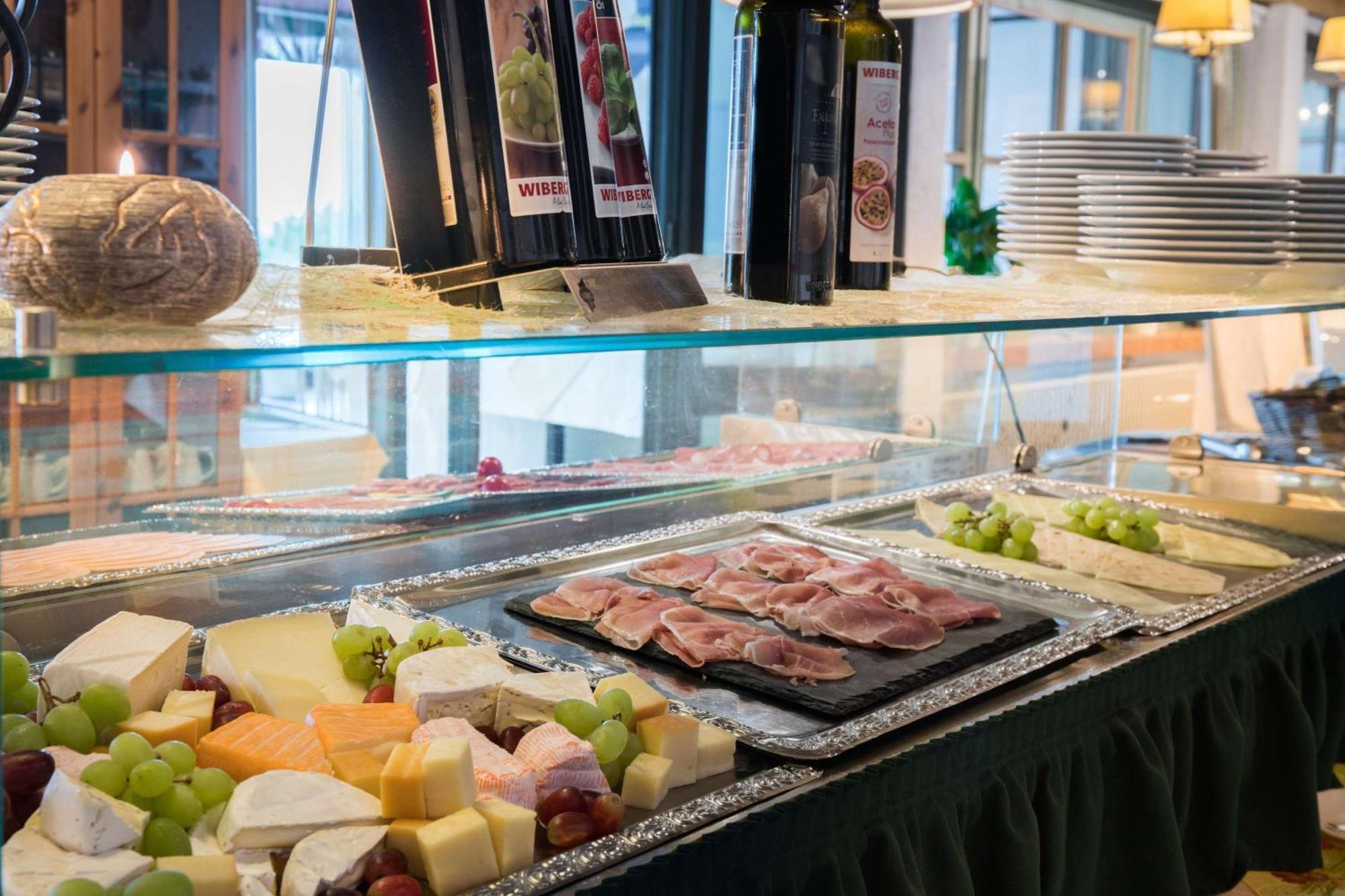 Sure Hotel By Best Western Rhoen Garden 포펜하우젠 외부 사진