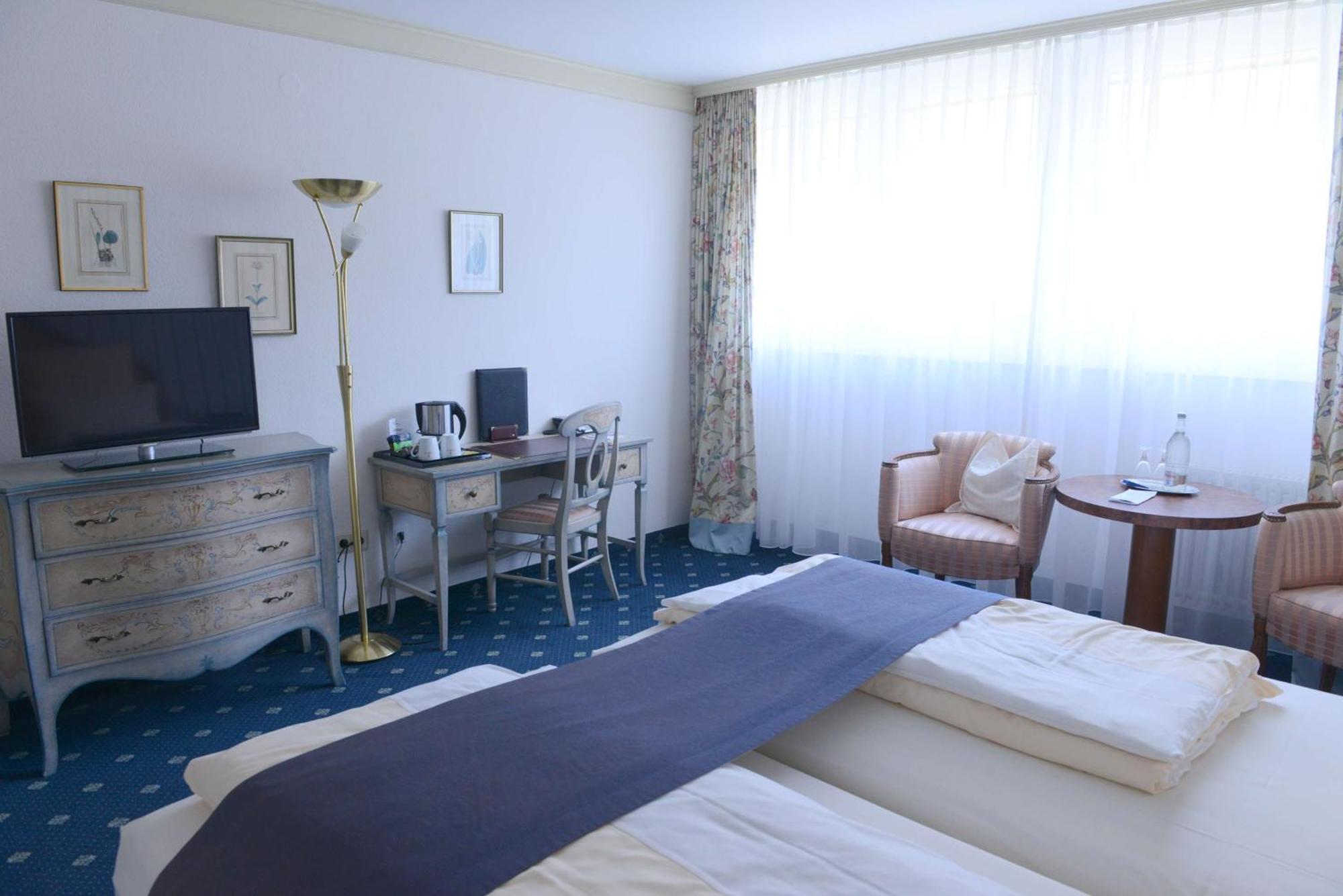 Sure Hotel By Best Western Rhoen Garden 포펜하우젠 외부 사진
