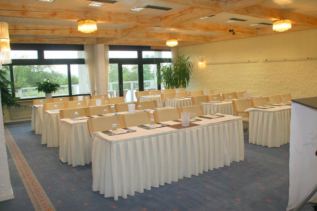 Sure Hotel By Best Western Rhoen Garden 포펜하우젠 외부 사진