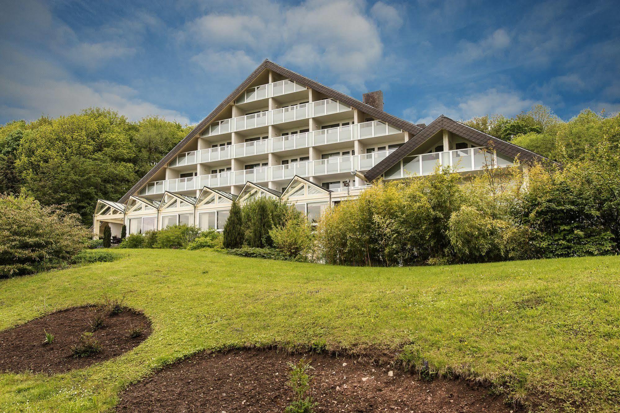 Sure Hotel By Best Western Rhoen Garden 포펜하우젠 외부 사진